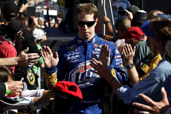 brad-keselowski-556x371.jpg